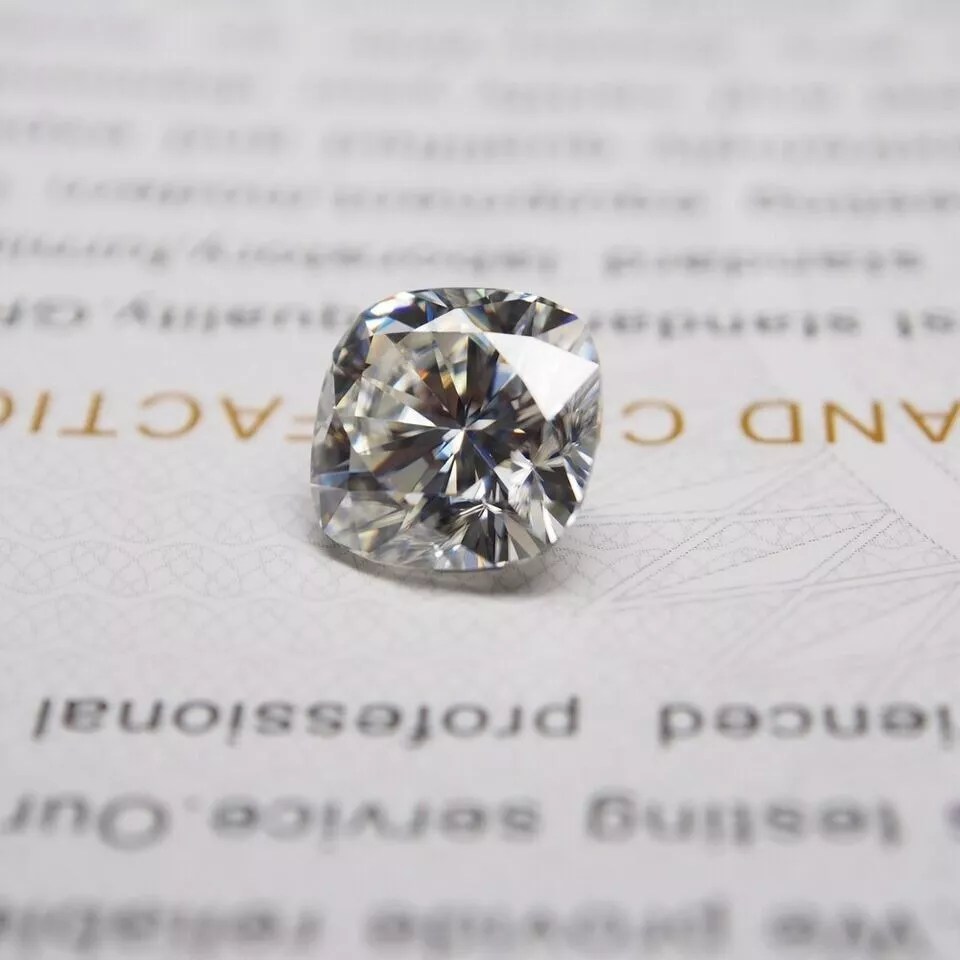 Moissanite 1Carat Cushion GGA Certified